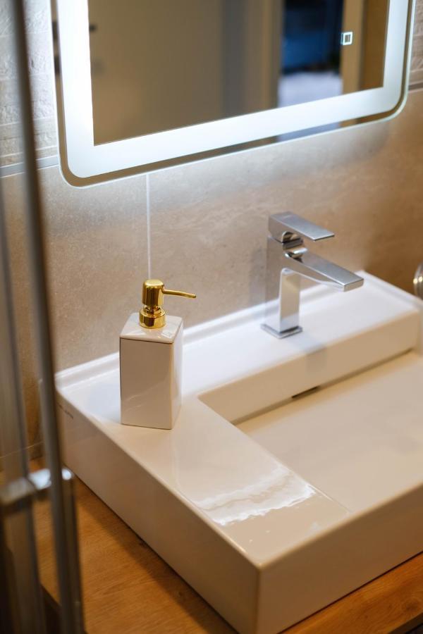 Mb Luxury Apartments 자다르 외부 사진